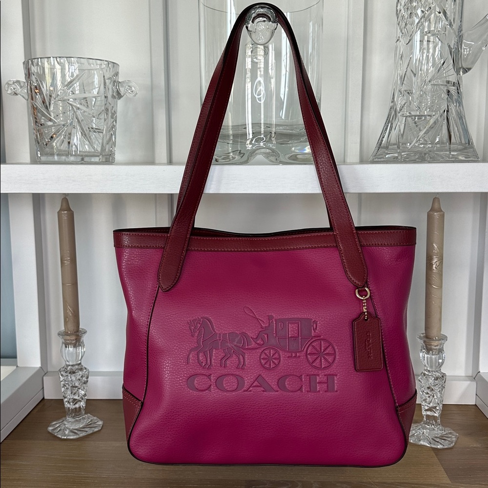 🍇NEW CONDITION🍇Coach Fuchsia & Burgundy Leather Tote